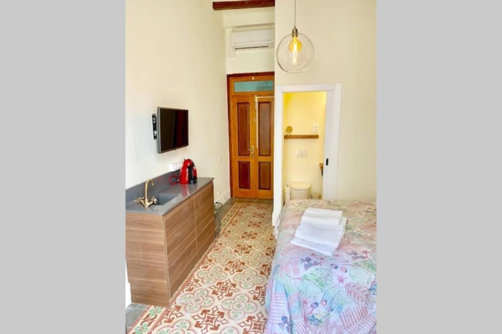 Appartamento Cozy Studio With Balcony In The Best Place *